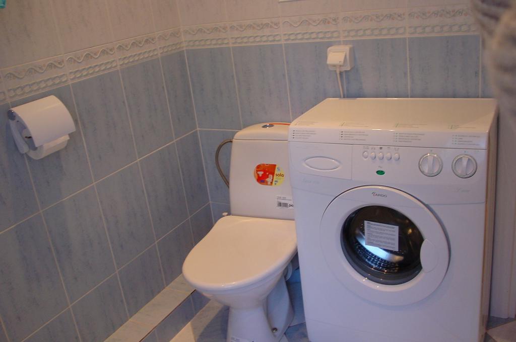 Apartement Kruglouniversitetska 2/1 Kiev Buitenkant foto