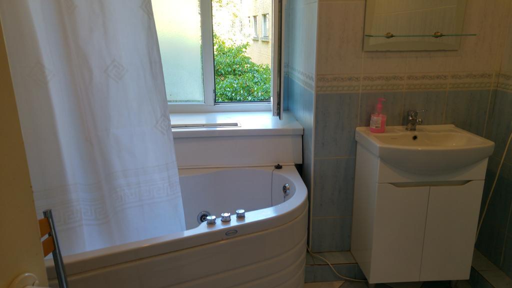 Apartement Kruglouniversitetska 2/1 Kiev Buitenkant foto